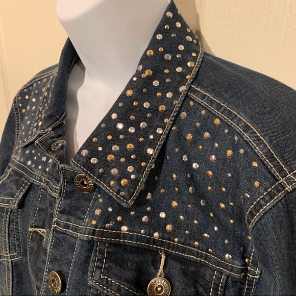 Jean jacket - Picture 3 of 7